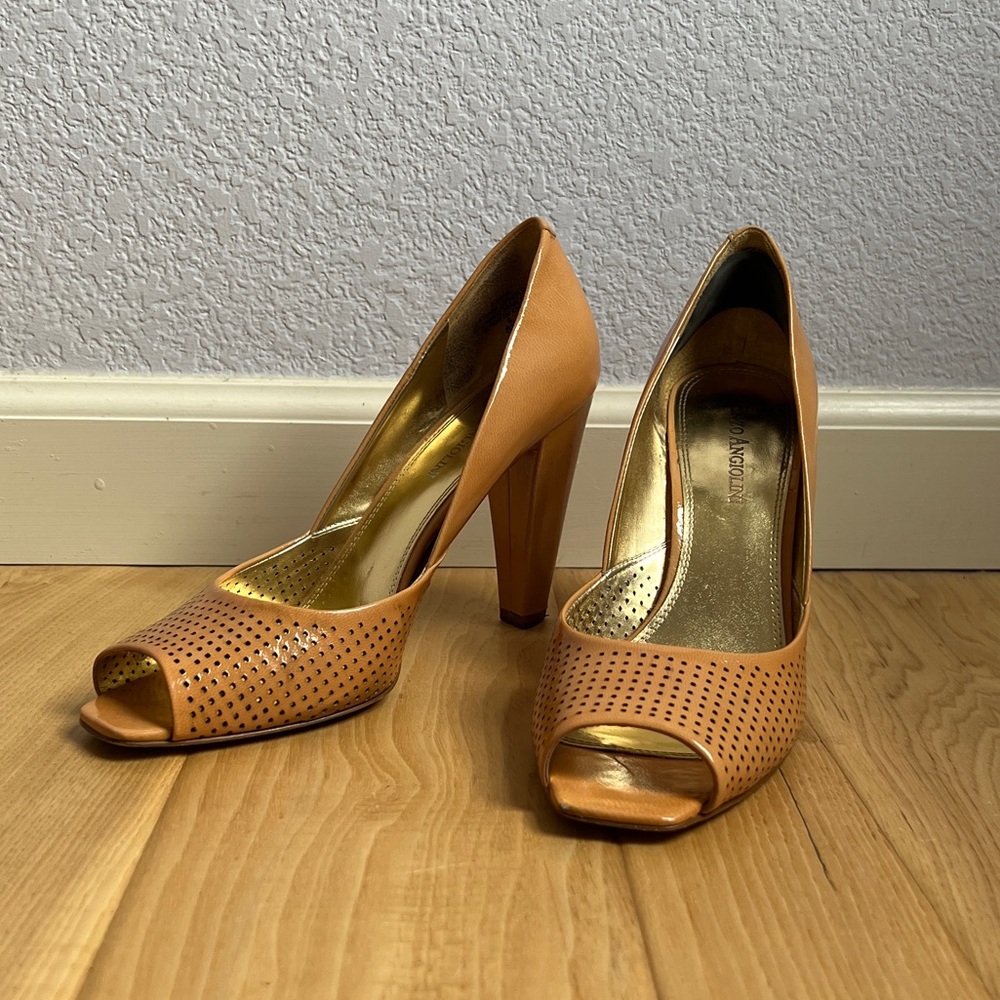Enzo Angiolini Patent Leather Pumps, Size 8